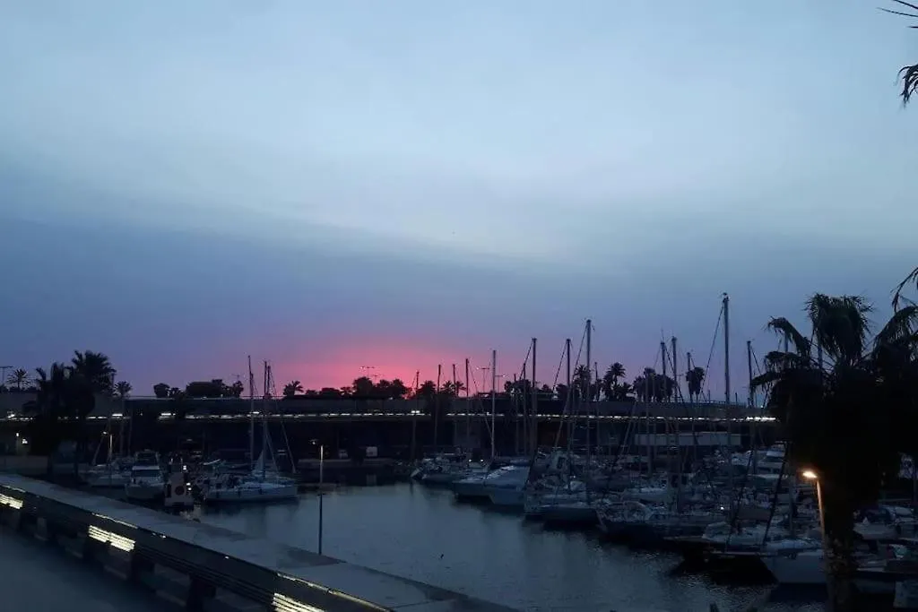 Botel Waterfront Cozy Two Bedrooms Barcelona Spain