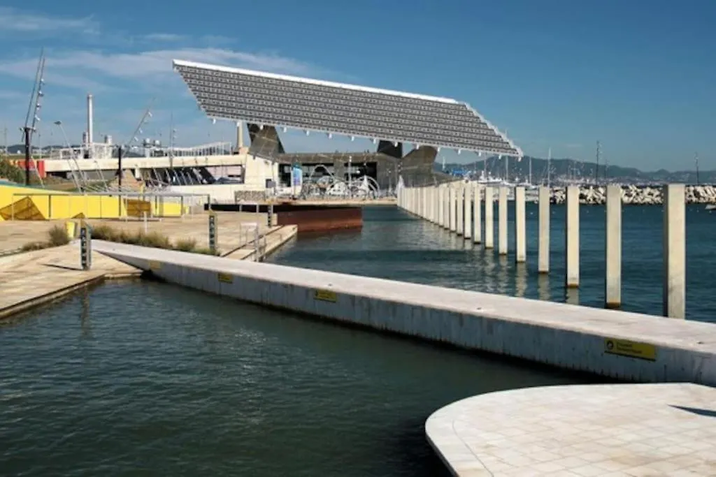 Waterfront Cozy Two Bedrooms Barcelona